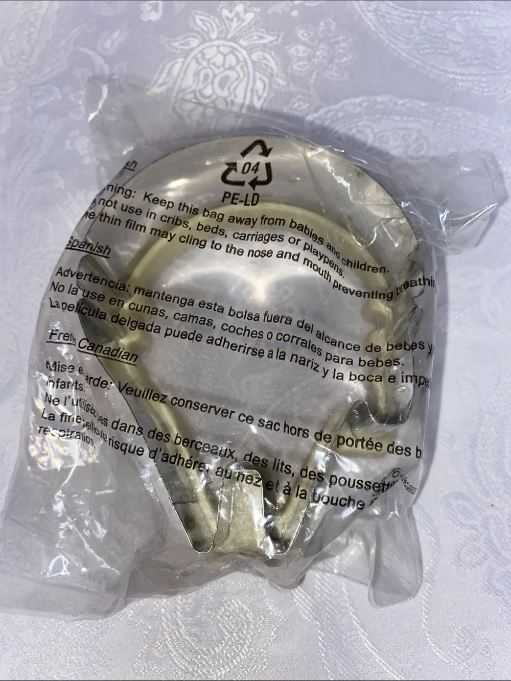 BRAND NEW & SEALED Williams-Sonoma Star Wars Sandwich / Cookie Cutters, set of 2